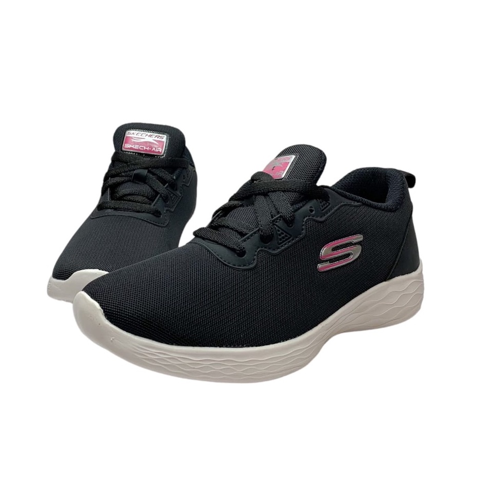 Sepatu Skechers Sport Wanita Go Elite Knits Terbaru Sepatu Sneakers Wanita Import Sepatu Olahraga Wanita Kekinian