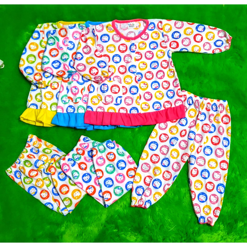 Setelan Baju Piyama Panjang Bayi Perempuan Motif Hello Setelan Baju Piyama Panjang Bayi Perempuan Motif Hello