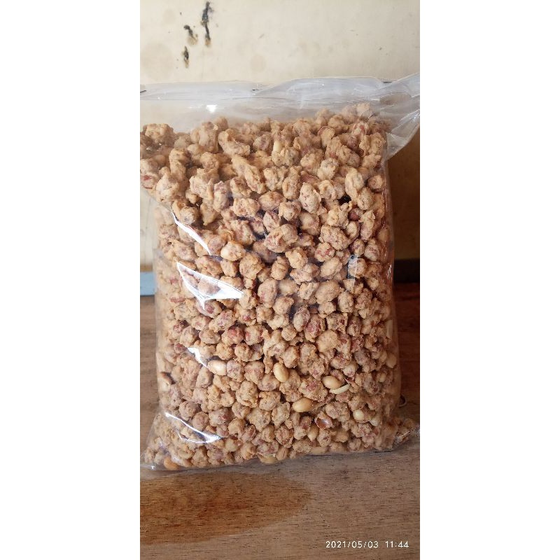 

KACANG MEDAN 1KG