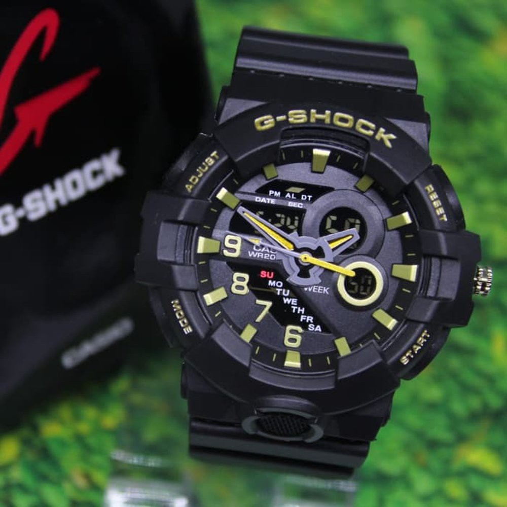 JAM TANGAN PRIA G-SHOCK GA 720 BLACK LIST GOLD