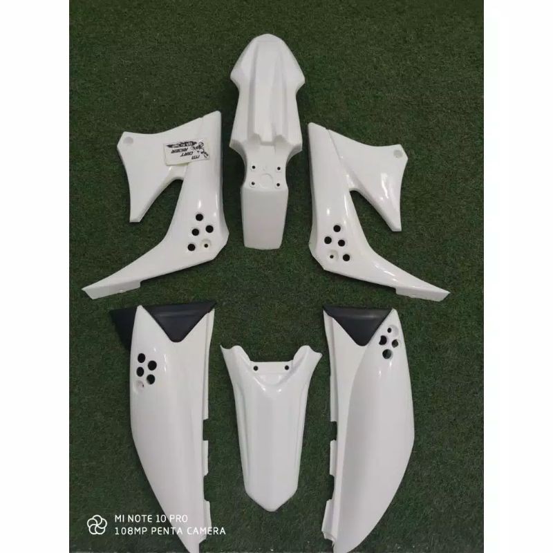 Cover Body Set KLX150 S Putih ( tanpa tangki jok )