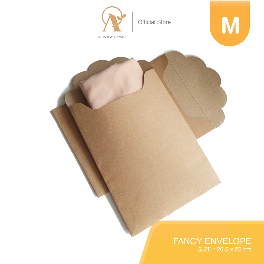 

Ashadewi Gayatri - Fancy Envelope [Medium 20.5x28 cm]