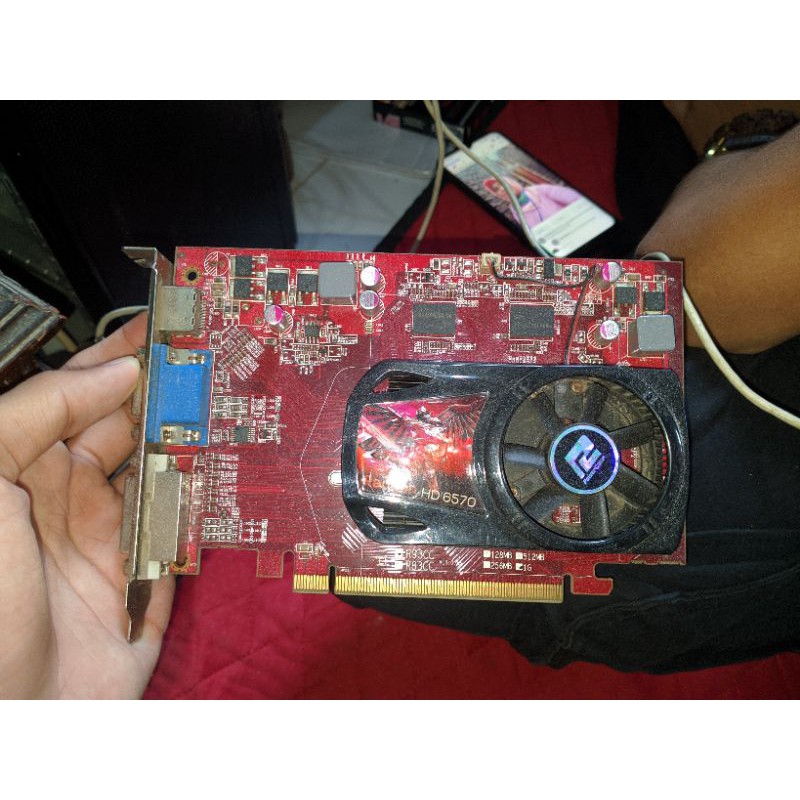 vga radeon 6570hd