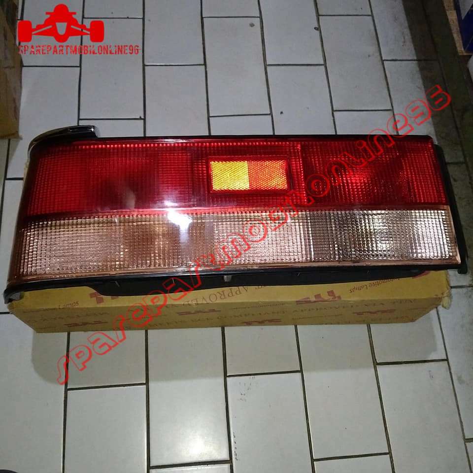 Stop Lamp Lampu Belakang Mazda 323 1988 1989 TYC