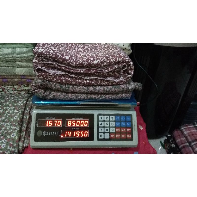 Kain Shakila Motif Kiloan