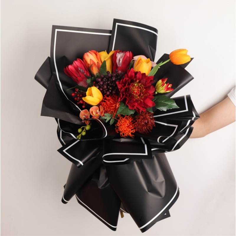 FLOWER WRAPPING “BLACK &amp; WHITE” (ECER) CELLOPHANE KERTAS BUNGA HAND BOUQUET WATERPROOF