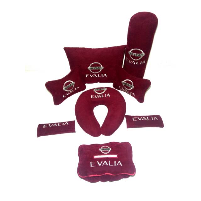 Nissan Evalia Bantal aksesoris mobil maroon
