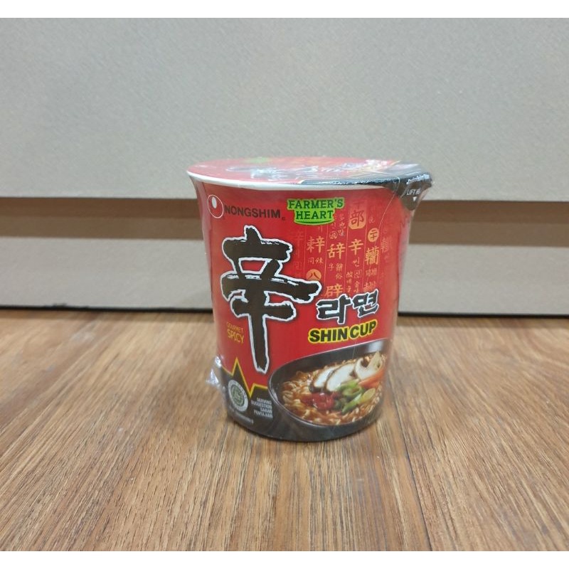 

Nongshim Cup Shin Ramyun Spicy Mushroom 72 Gr