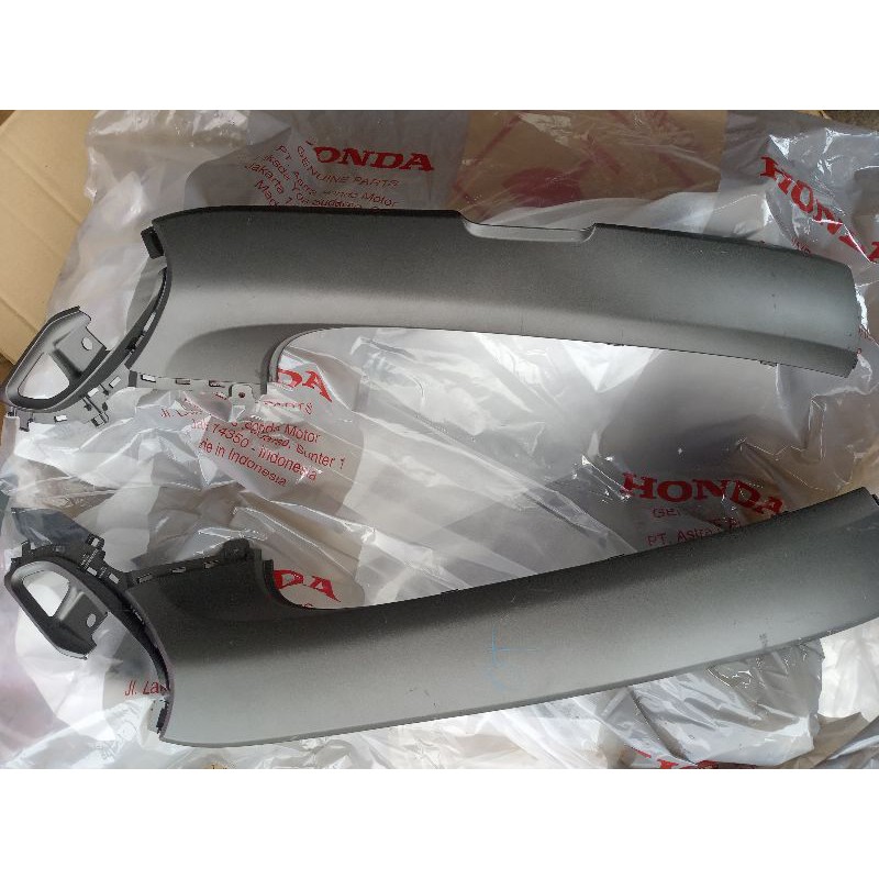 cover bodi body dek injekan bawah sirip bawah kanan kiri scoopy new 2021 2022