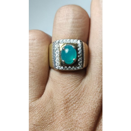 Cincin bacan kristal minion