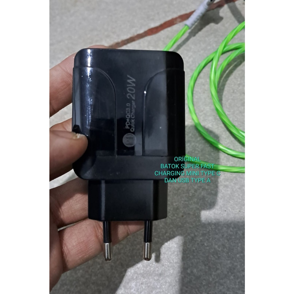 J433 BATOK CHARGER 20W USB TYPE C DAN A SUPPORT FAST CHARGING 3A ADAPTOR CHARGER VOOC CASAN TRAVEL FLASH CHARGE QUICK QUALCOM ADAPTER ADAPTIVE BISA SEGALA JENIS KABEL DATA HANDPHONE ANDROIT QUALLCOM VOLT GADGET TC POWER SMART Pengisian cepat teknologi