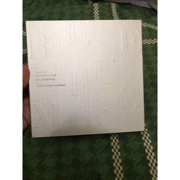 CNBLUE Blueming Album