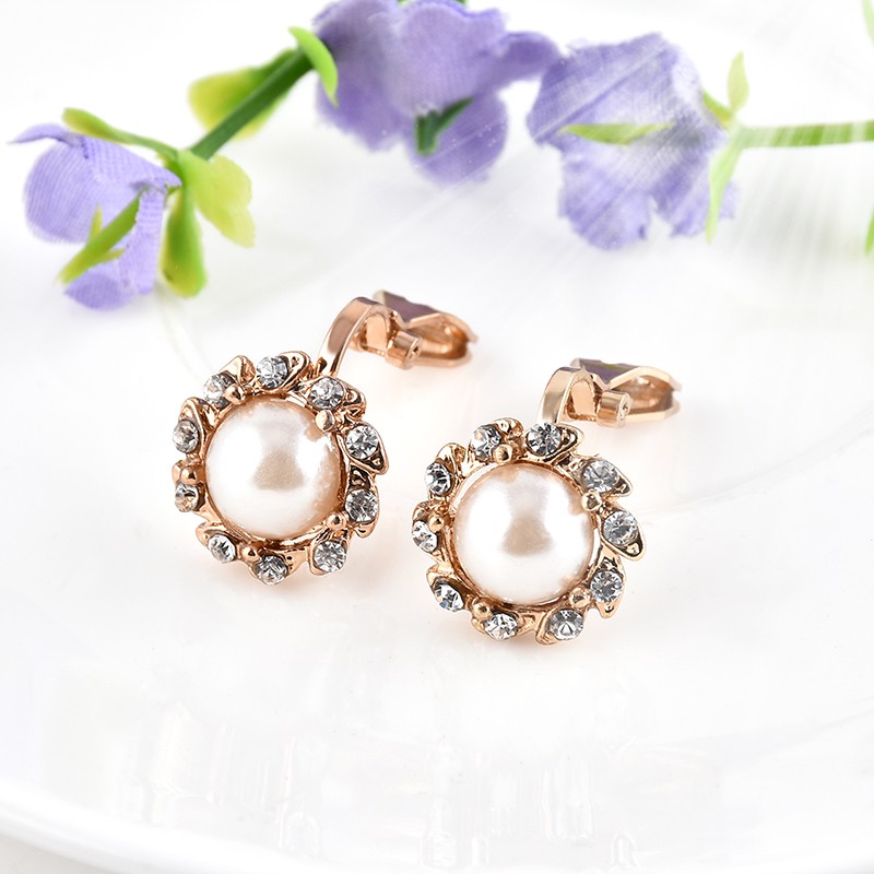 1 Pasang Anting Jepit Telinga Bulat Emas Hias Berlian+Mutiara Imitasi-2