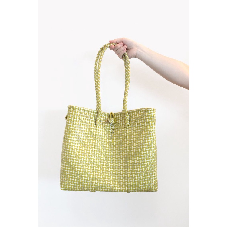 Tas Anyaman Jali-jali Ukuran M