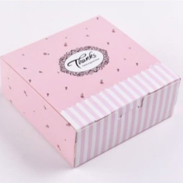 

BOX SALJU PINK 12x12 box kue bulan cetakan mould kotak hadiah gift