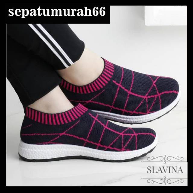 SEPATU SLIP ON WANITA SLAVINA