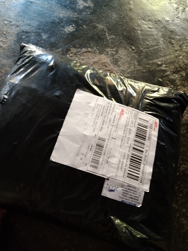 Ada Anak Cowok - Batik Couple Sarwendah Anami Selendang Renata