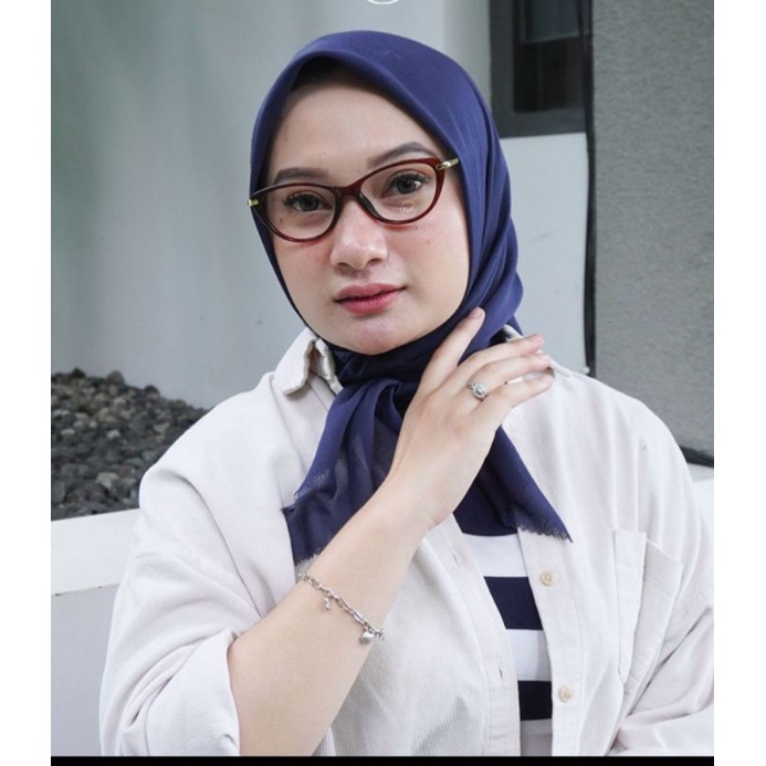 0Kacamata Wanita Cat Eyes kode 9011,Kacamata Wanita