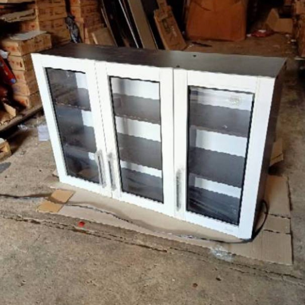 Kitchen Set Atas 3 Pintu Sucitra