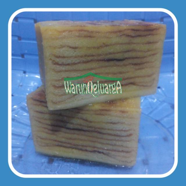 

Kue Basah Maksuba Asli Palembang Ukuran 1/4 Loyang