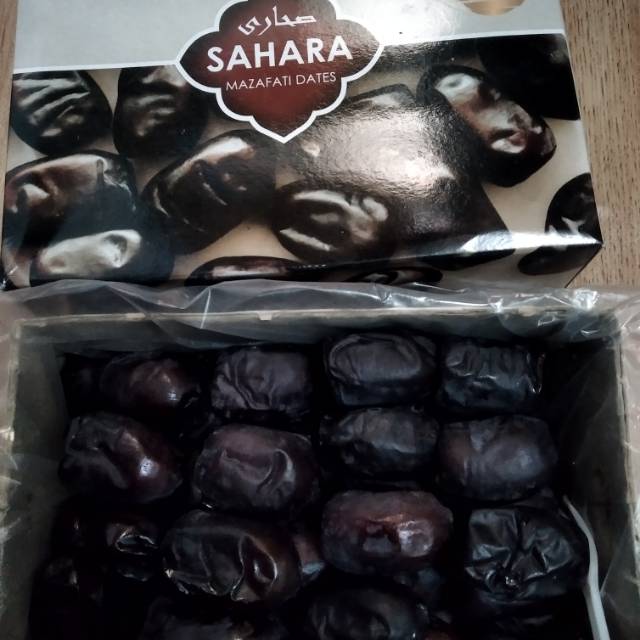

Kurma Madinah