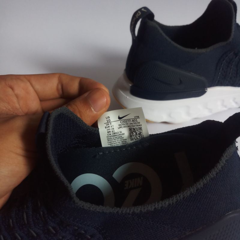 nike react phantom flyknit run 2