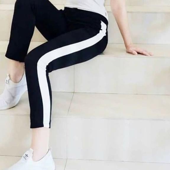 zara pants with side stripe