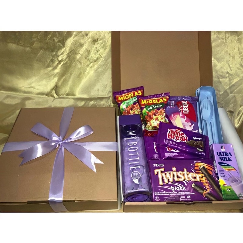 

READY STOK! Hampers Snack / Gift box Kotak Kado Snack