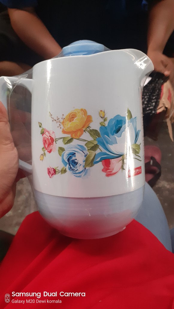 Thermo Water Jug Eskan Teko Serbaguna Panas Dingin 1,3lt Lion