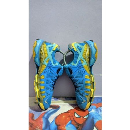 sepatu second k2 flywalk optimal size 43