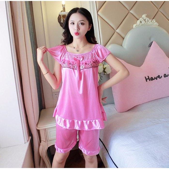 BAJU TIDUR SET CELANA PENDEK BAHAN SATIN MODEL BUNGA 018