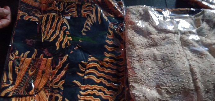 Maura Couple - Sania Ruffle Batik Couple Ori Ndoro Jowi Dnt Garansi Termurah Shopee - Kebaya  Bs059