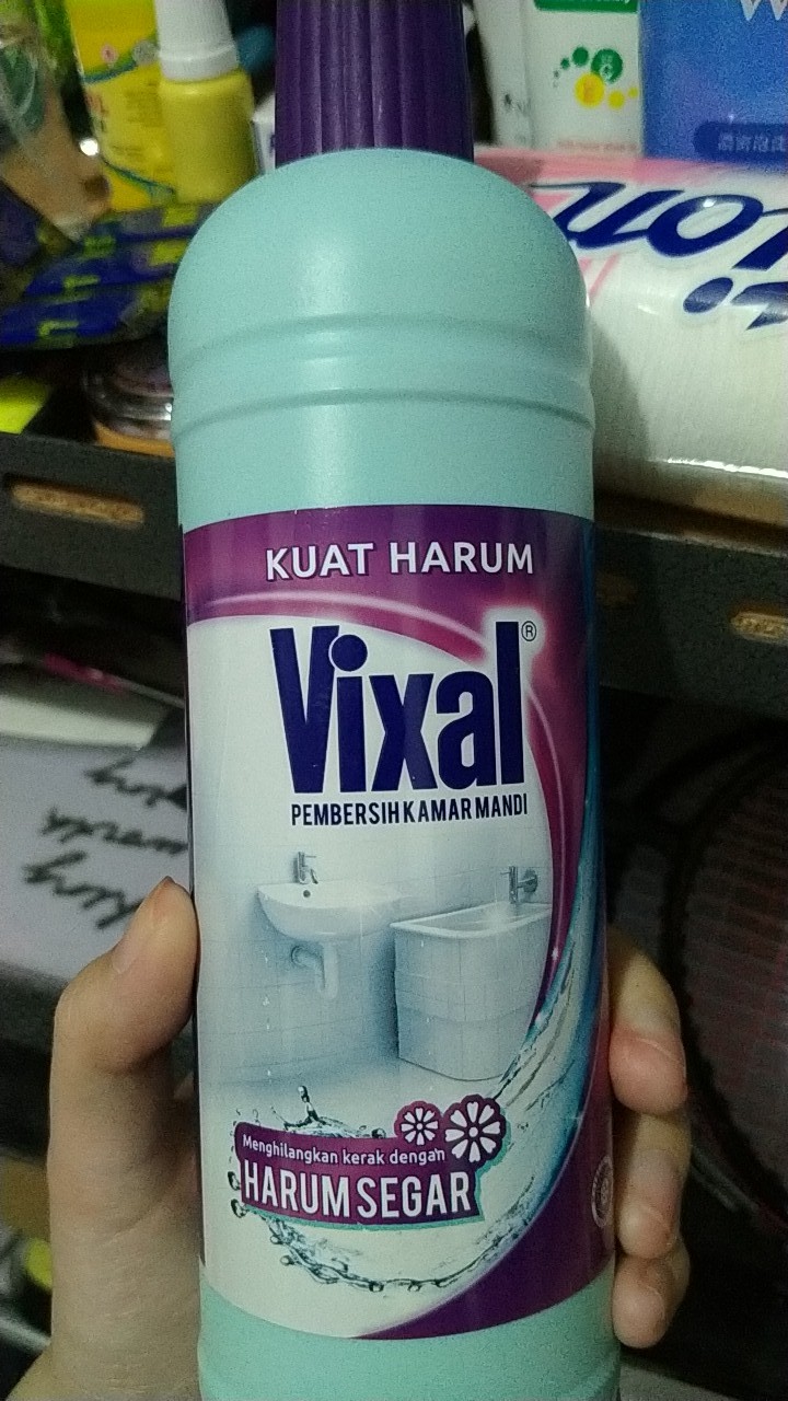 Vixal Pembersih Kamar Mandi 470 Ml