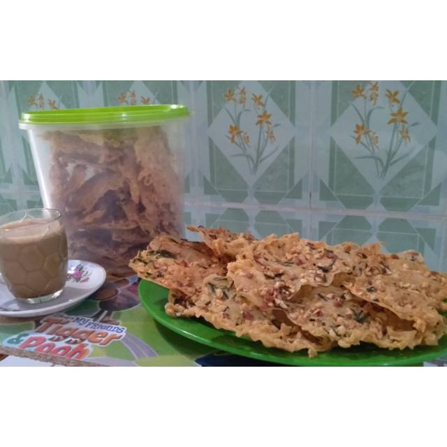 

Tumpi Kacang Tanah