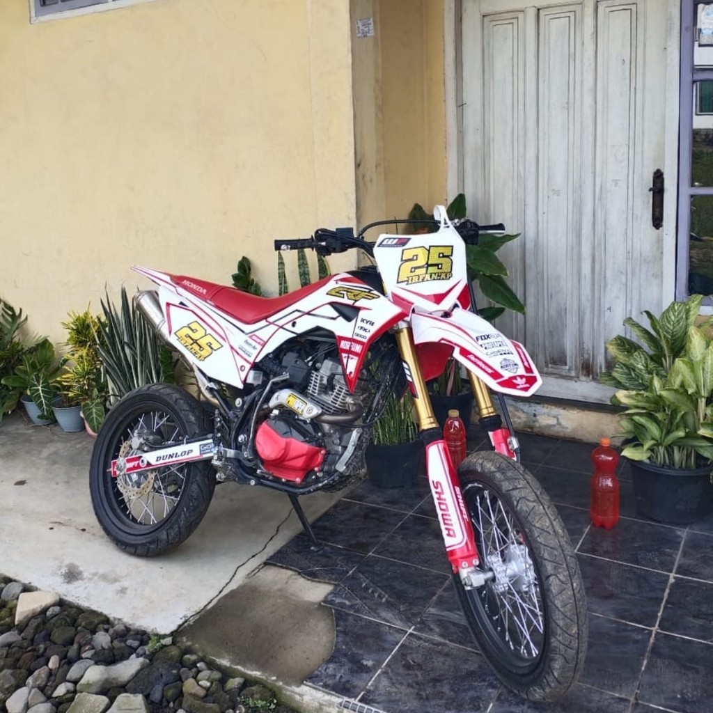 Decal CRF Full Body Kombinasi Gold Karbon Bebas Request