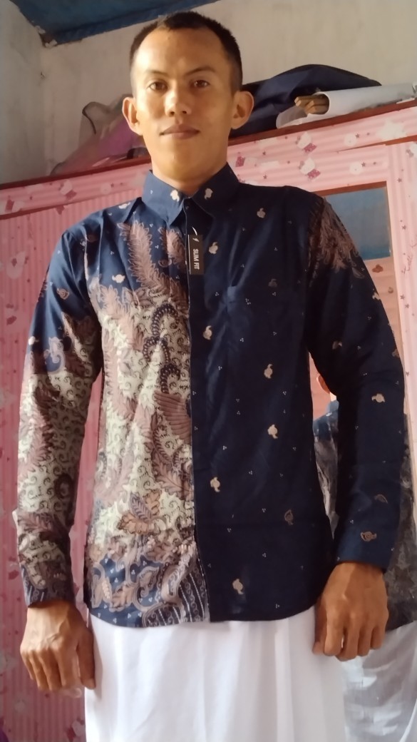 (bisa Cod) Hem Kemeja Batik Pria Slim Fit Modern Mewah Kualitas