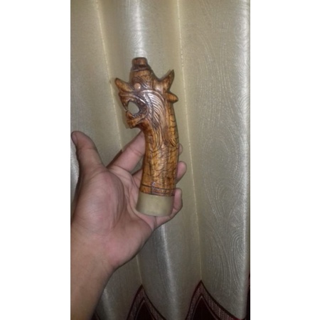 gagang kayu ukir naga