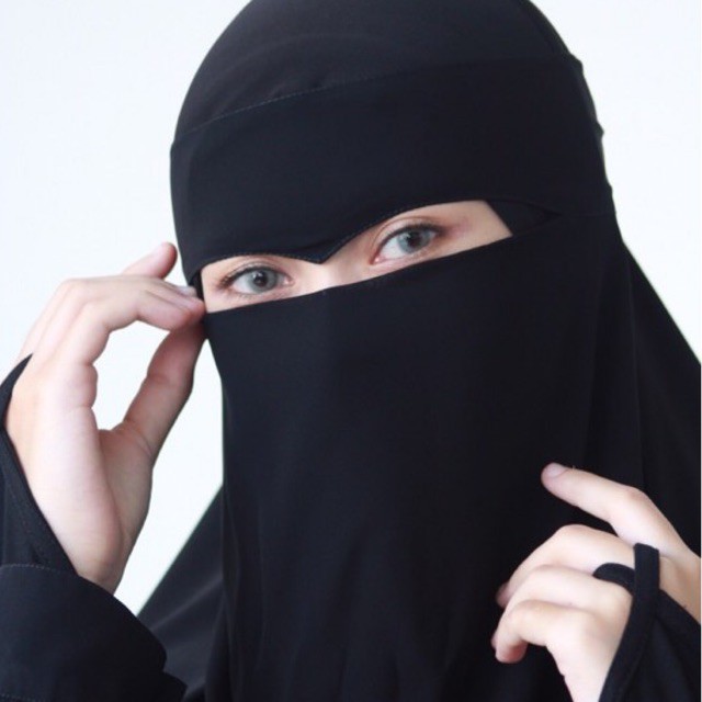 Niqab Qisya