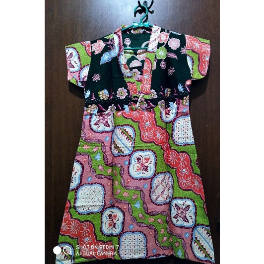 Preloved-Tunik batik hijau