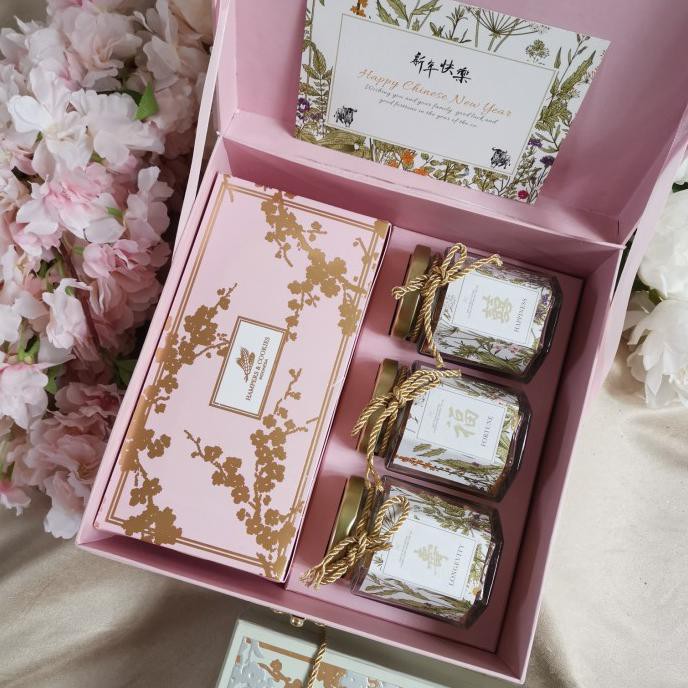 

Hampers Imlek Shanghai Soft Pink Box B - Gosend/Grab Toko.Cala1234