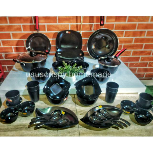 Set melamin golden dragon plus wajan set hitam elegan piring kotak jumbo 10 inc