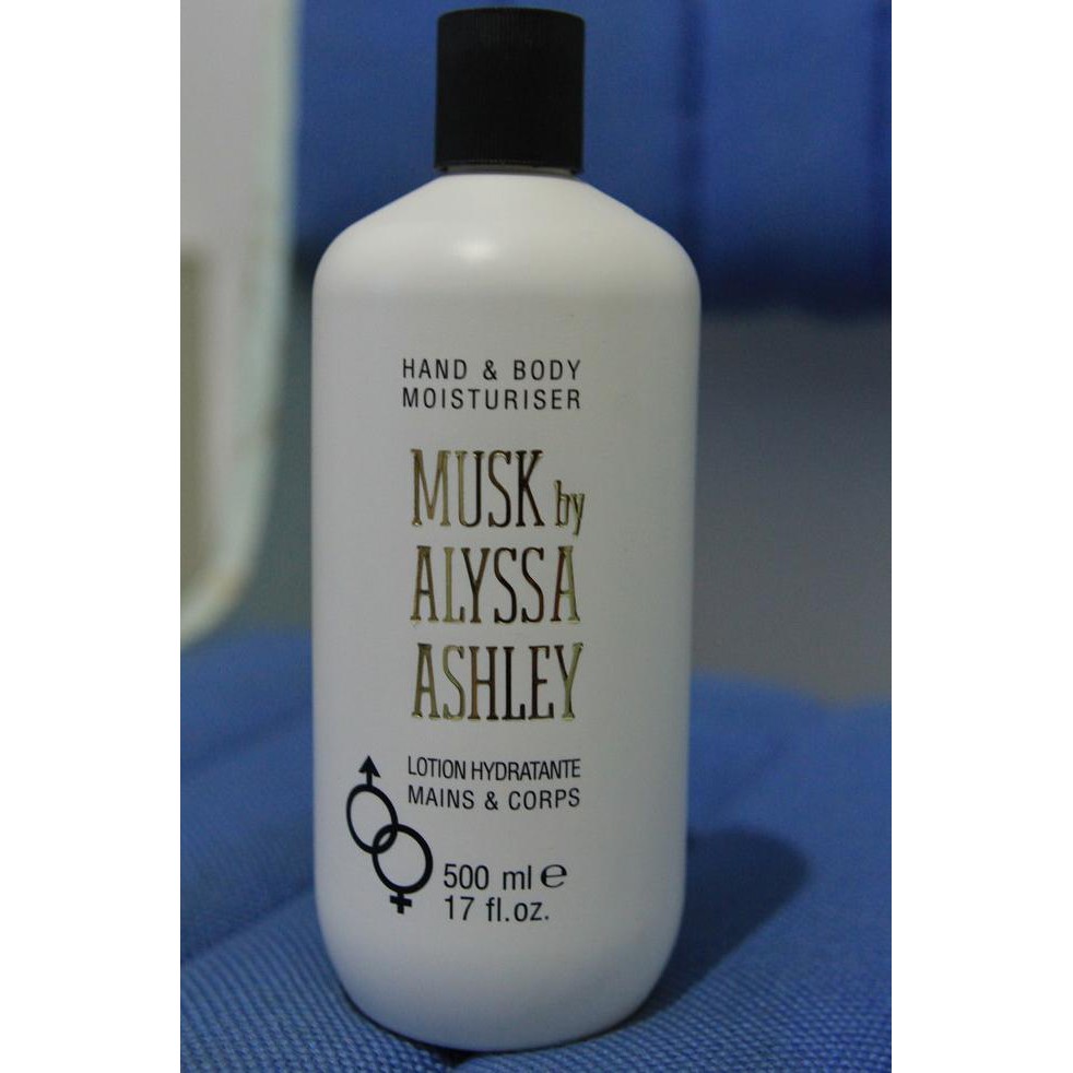 ❁ Musk Alyssa Ashley body lotion ✹