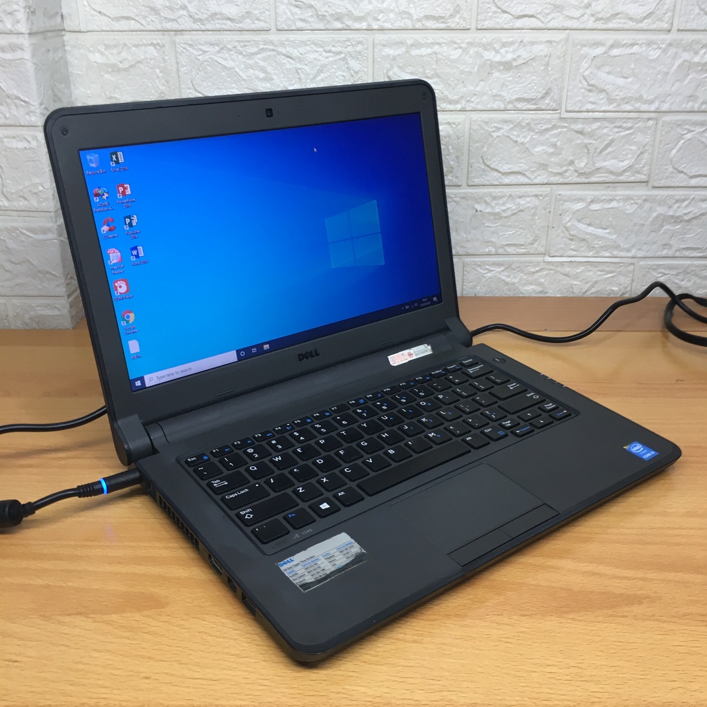 Laptop Dell Latitude 3340 Core i5 Gen 4 RAM 4GB Siap Pakai