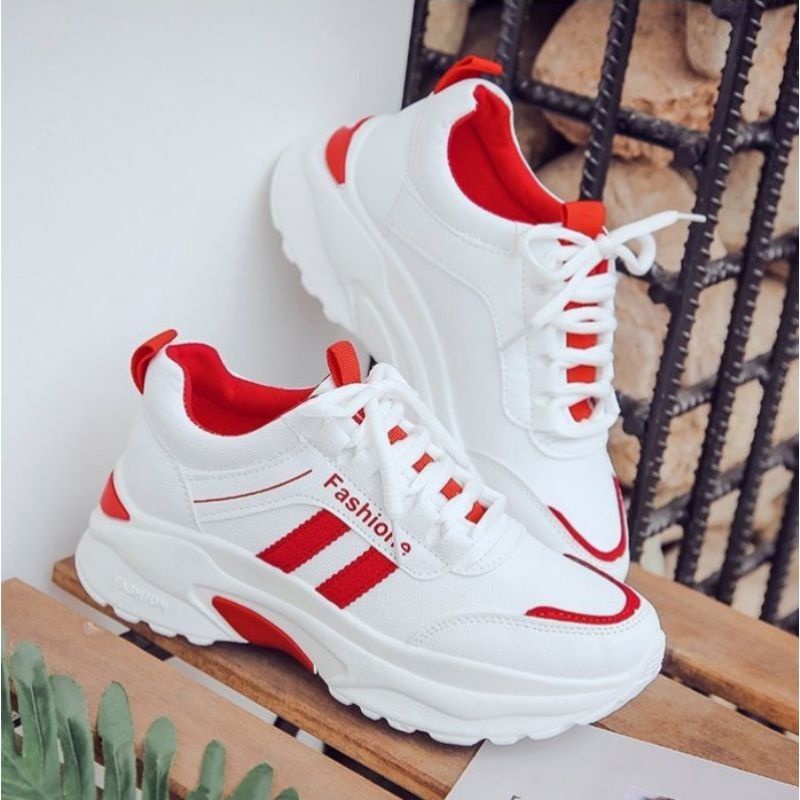 Sepatu Sneakers Wanita Fashione01 New