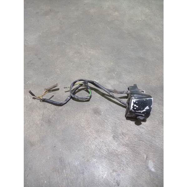 SAKLAR HOLDER KANAN HONDA ASTREA GRAN, PRIMA, STAR ENGKEL ORI ORIGINAL