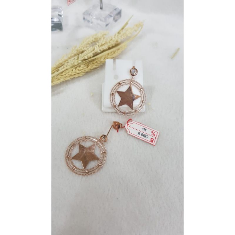 Anting emas 75 bintang