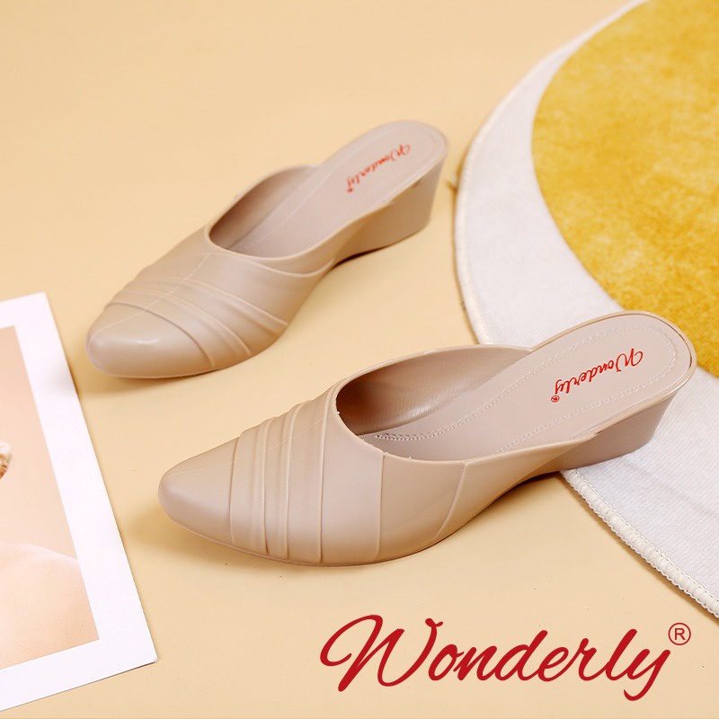 SEPATU SLIP ON WANITA WONDERLY A910-3