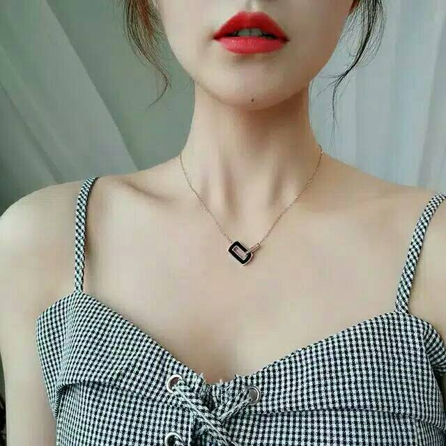 GG Kalung Titanium Premium Lapis Emas 18k Model  Persegi Beloved #KL-177