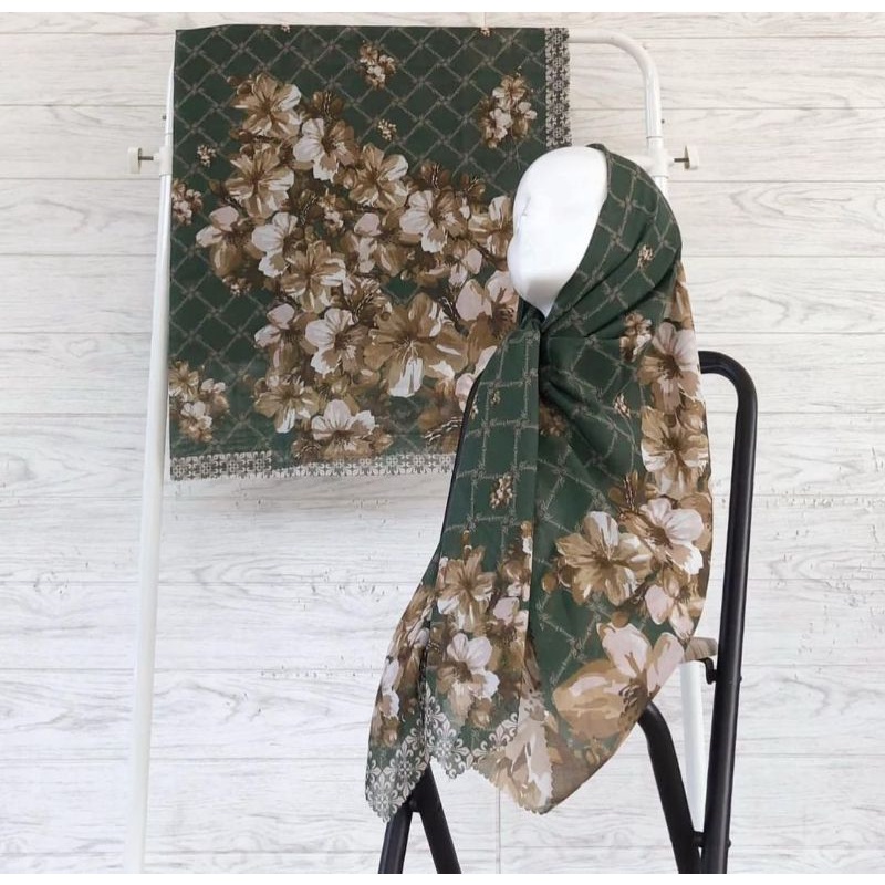 segi empat voal motif bunga // segi empat voal premium // segi empat voal