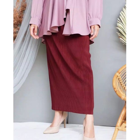 ROK SPAN RAJUT - ROK PREMIUM RAJUT - SPAN ROK - ROK WANITA RAJUT-Rok Maroon